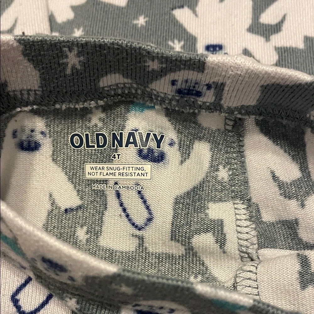 Old Navy Toddler Size 4T Cozy Yeti Design Kids Long Sleeve Pajamas